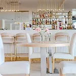 Baltic Plaza Medi Готель Колобжег