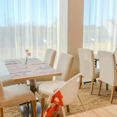 Baltic Plaza Medi Otel 4*