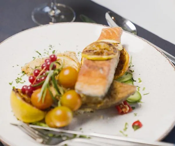 Готель Baltic Plaza Medi