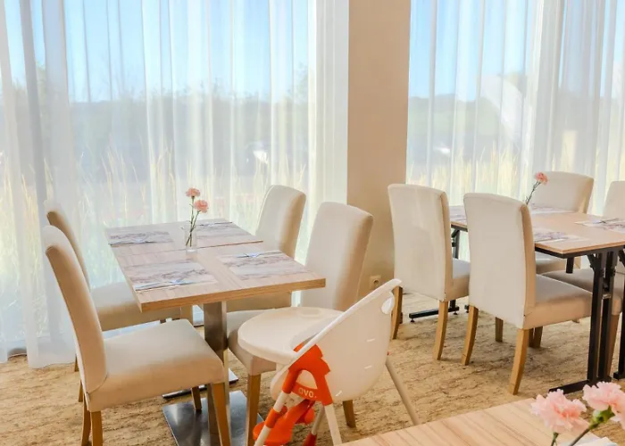 Baltic Plaza Medi ホテル 4*